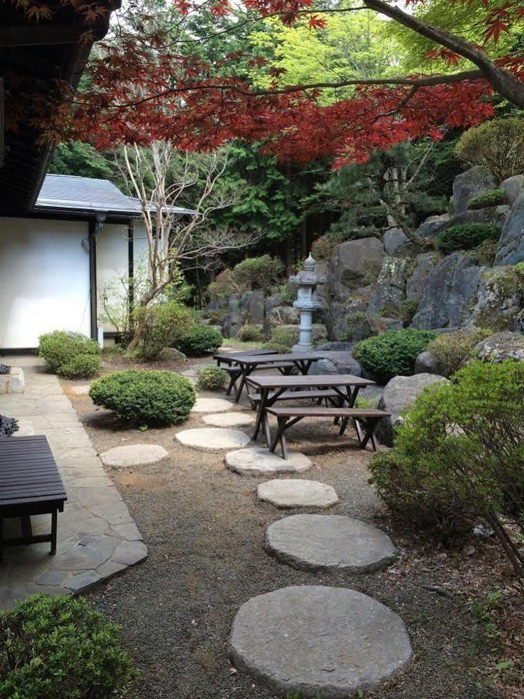 Hotel Shikitei Fujiyoshida Esterno foto