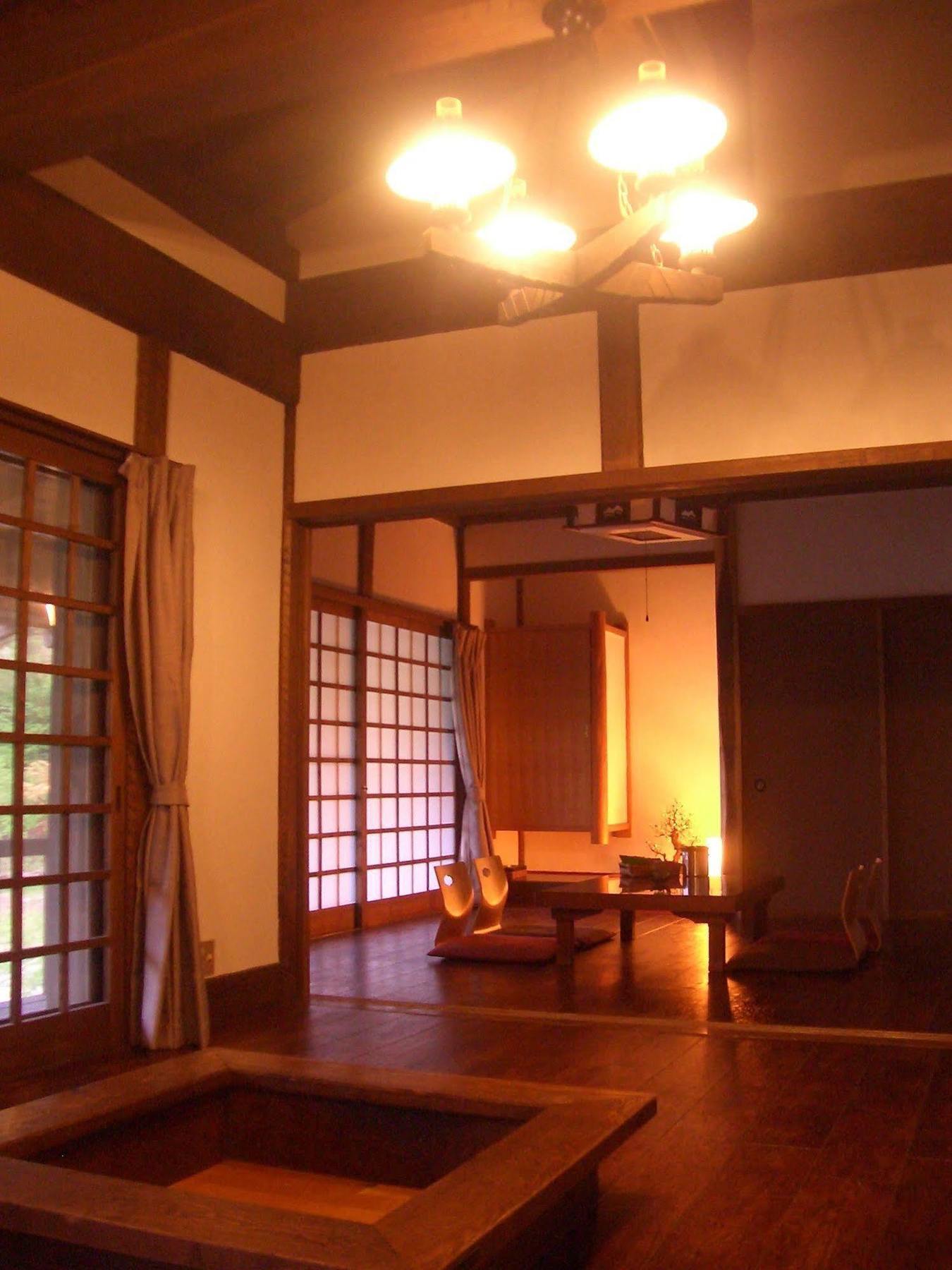 Hotel Shikitei Fujiyoshida Esterno foto