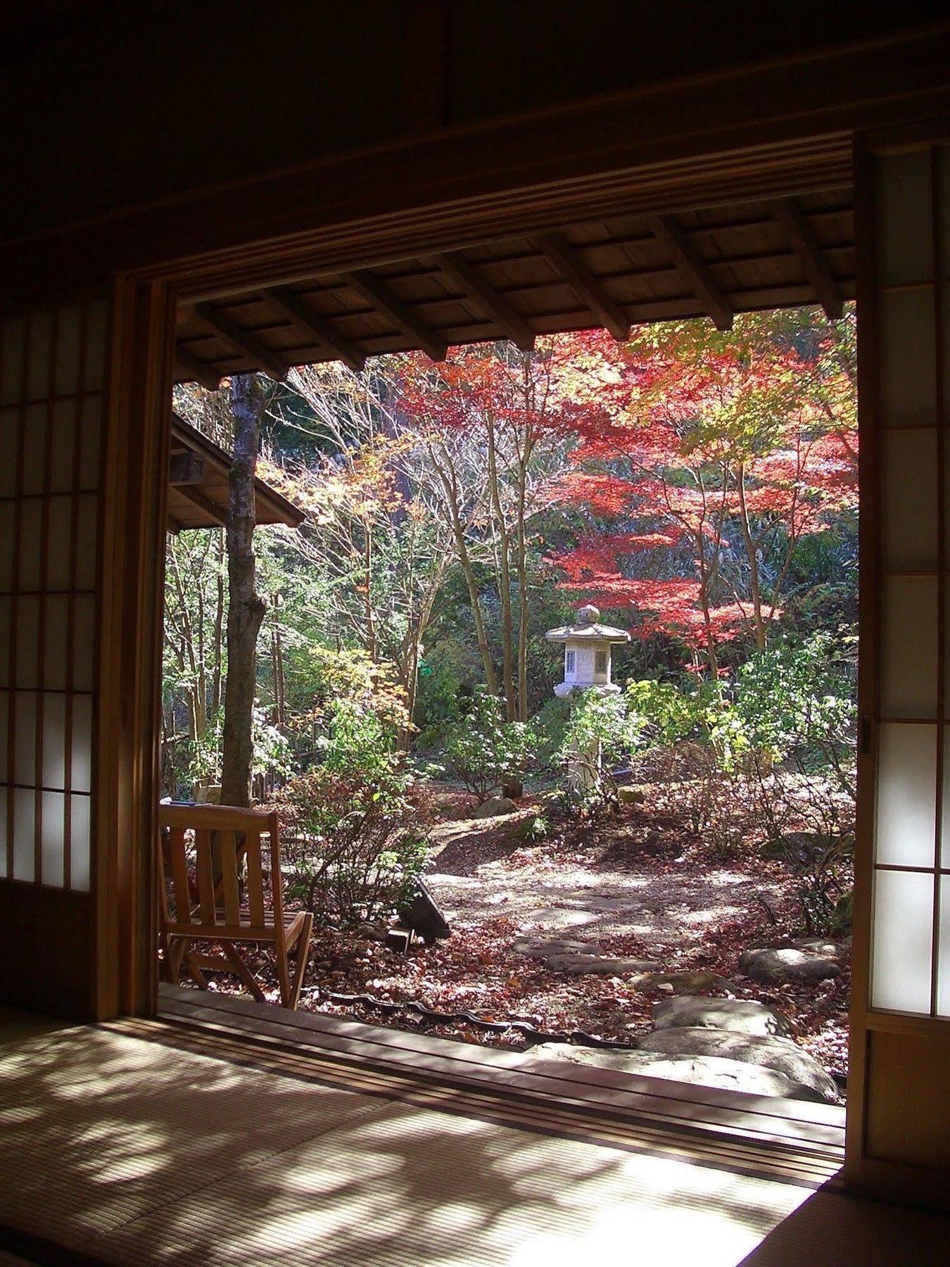 Hotel Shikitei Fujiyoshida Esterno foto